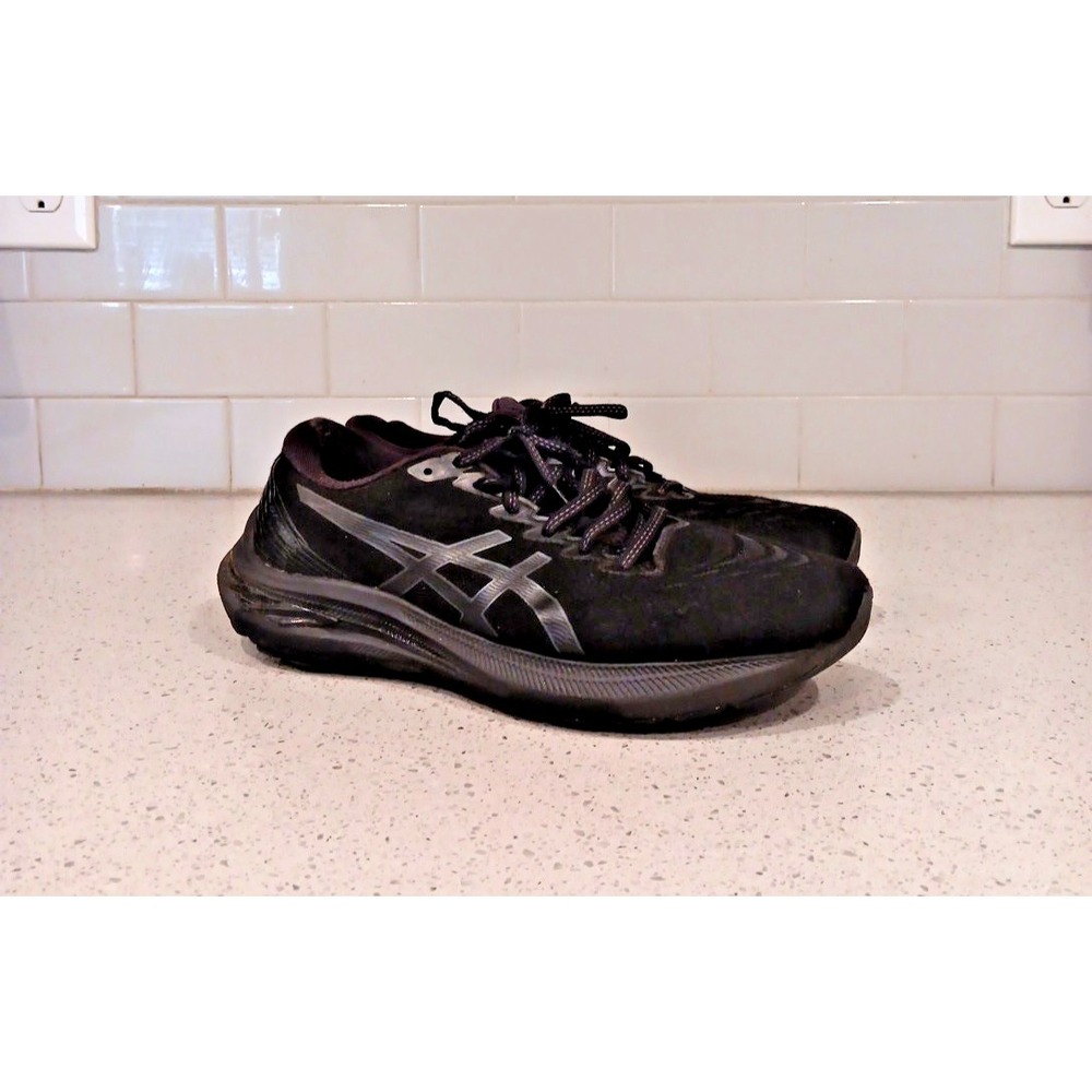 ASICS GT-2000 11 Men's Size 9.5 Black/Black Running Shoes
